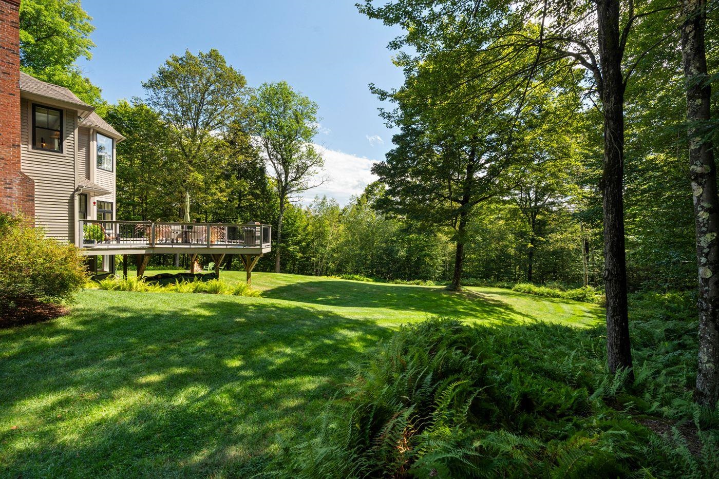 21 Pinnacle Point Moretown, VT 05660 - Photo 32 of 34