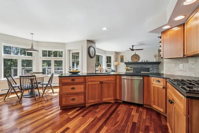 $1,250,000 | 21 Pinnacle Point, Moretown, VT 05660