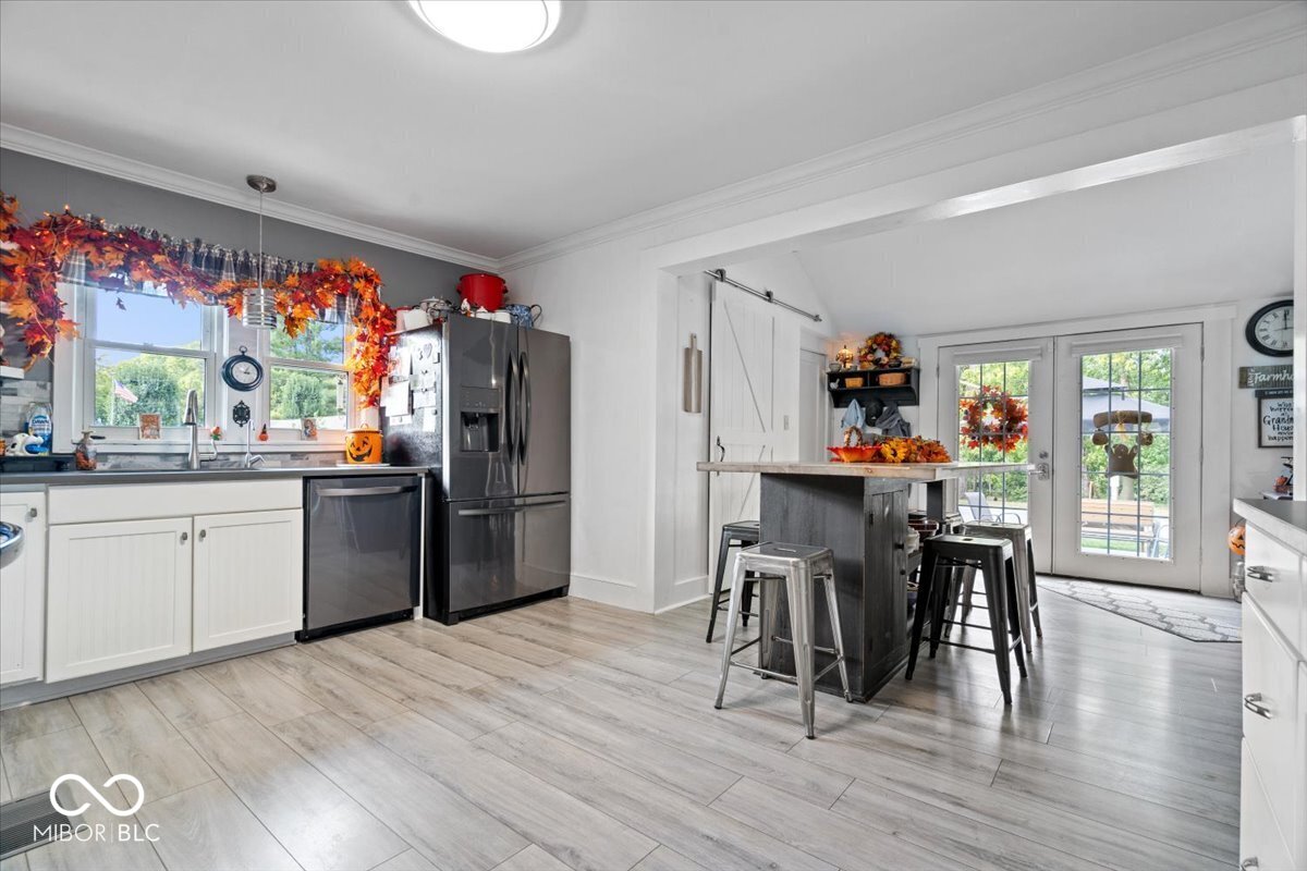 5012 West 8th Street Road Anderson, IN 46011 - Photo 9 of 45