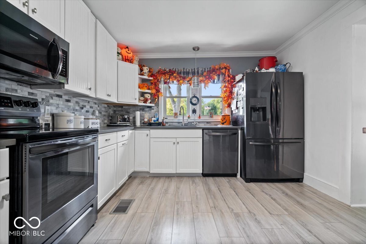 5012 West 8th Street Road Anderson, IN 46011 - Photo 10 of 45