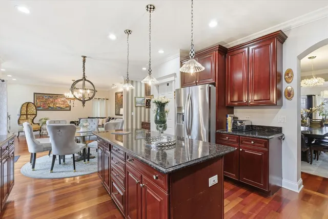 $1,365,000 | 395 Scott Street, Elmhurst, IL 60126