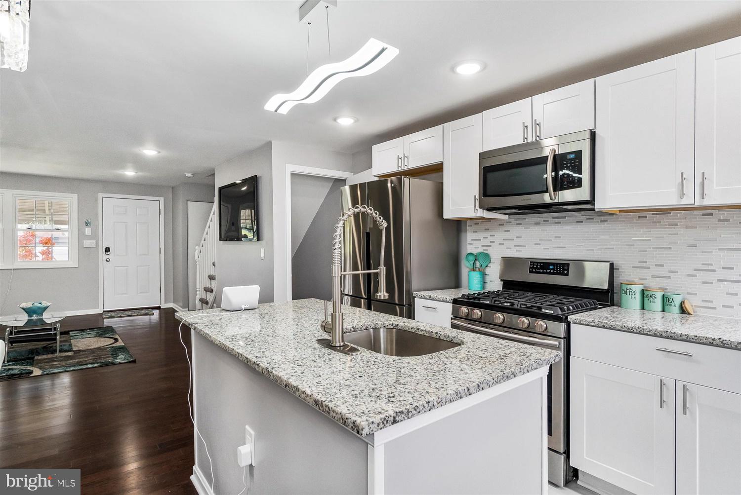 8164 North Boundary Road Baltimore, MD 21222 - Photo 12 of 31 Open concept