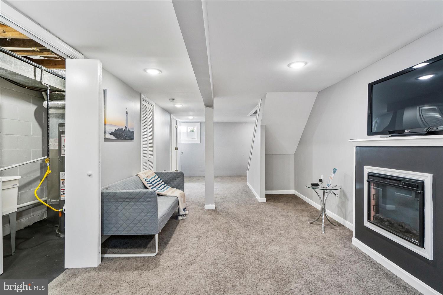 8164 North Boundary Road Baltimore, MD 21222 - Photo 24 of 31 Rec room