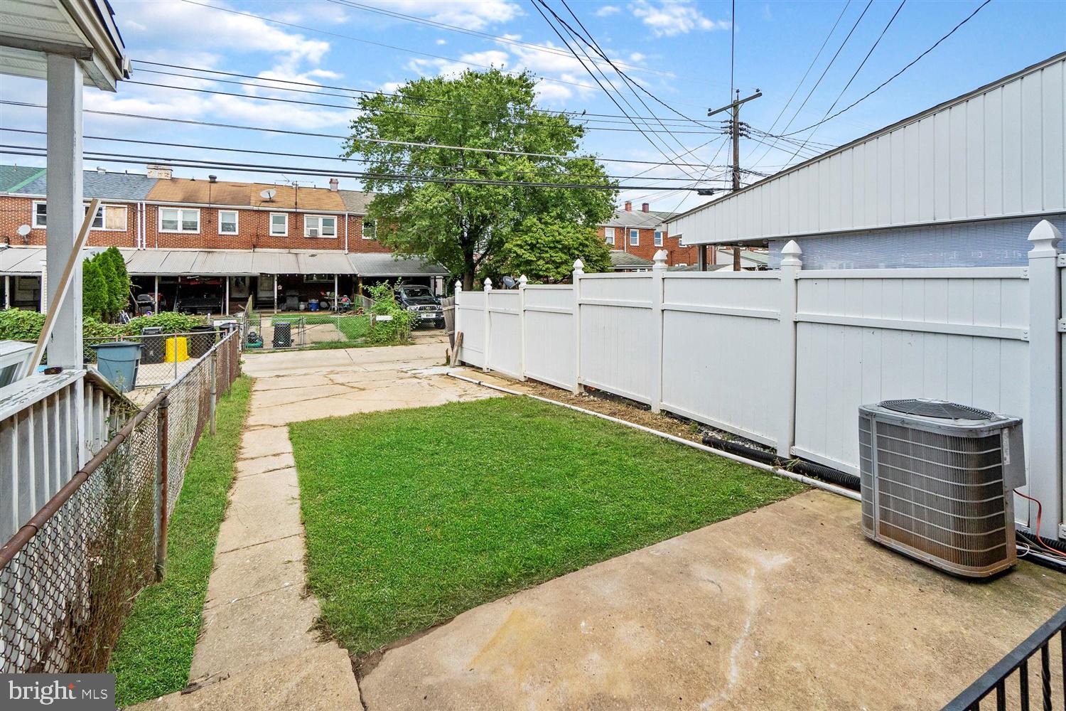 8164 North Boundary Road Baltimore, MD 21222 - Photo 29 of 31 Your very own parking pad