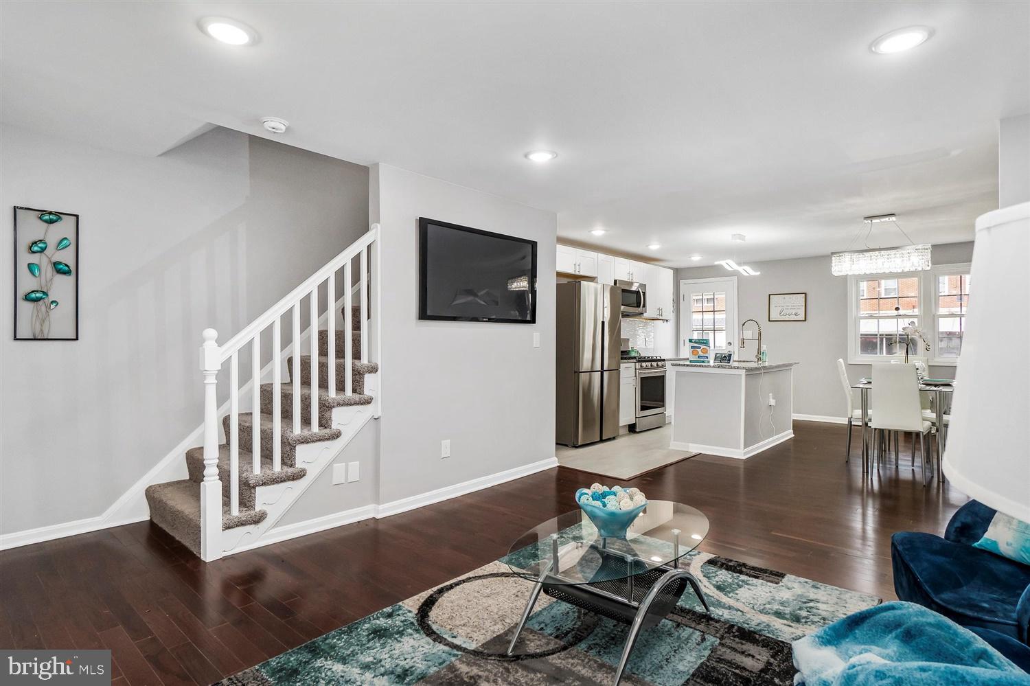 8164 North Boundary Road Baltimore, MD 21222 - Photo 6 of 31 Beautiful hardwood floors