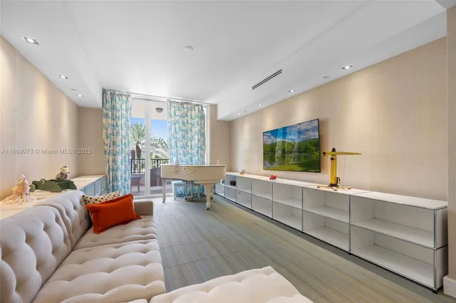 $75,000 | 7133 Fisher Island Drive, Unit 7133, Miami Beach, FL 33109