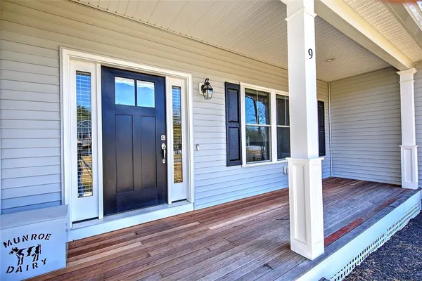 $879,900 | 9 Cassidy Trail, Coventry, RI 02831