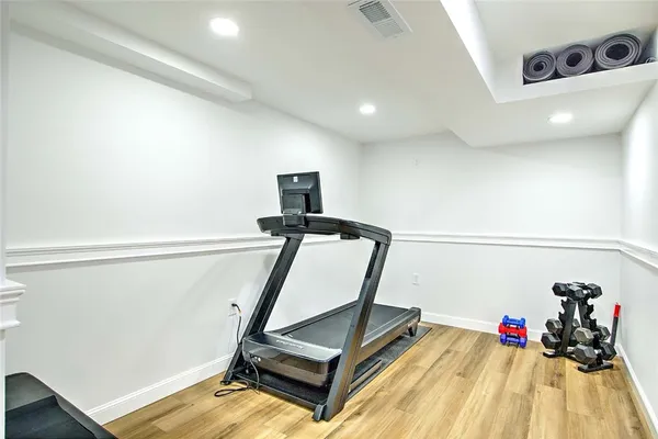 $879,900 | 9 Cassidy Trail, Coventry, RI 02831