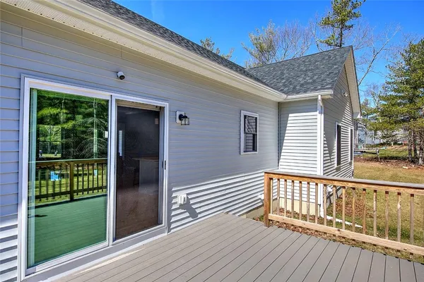 $879,900 | 9 Cassidy Trail, Coventry, RI 02831