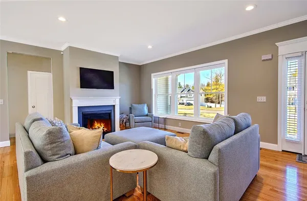 $879,900 | 9 Cassidy Trail, Coventry, RI 02831