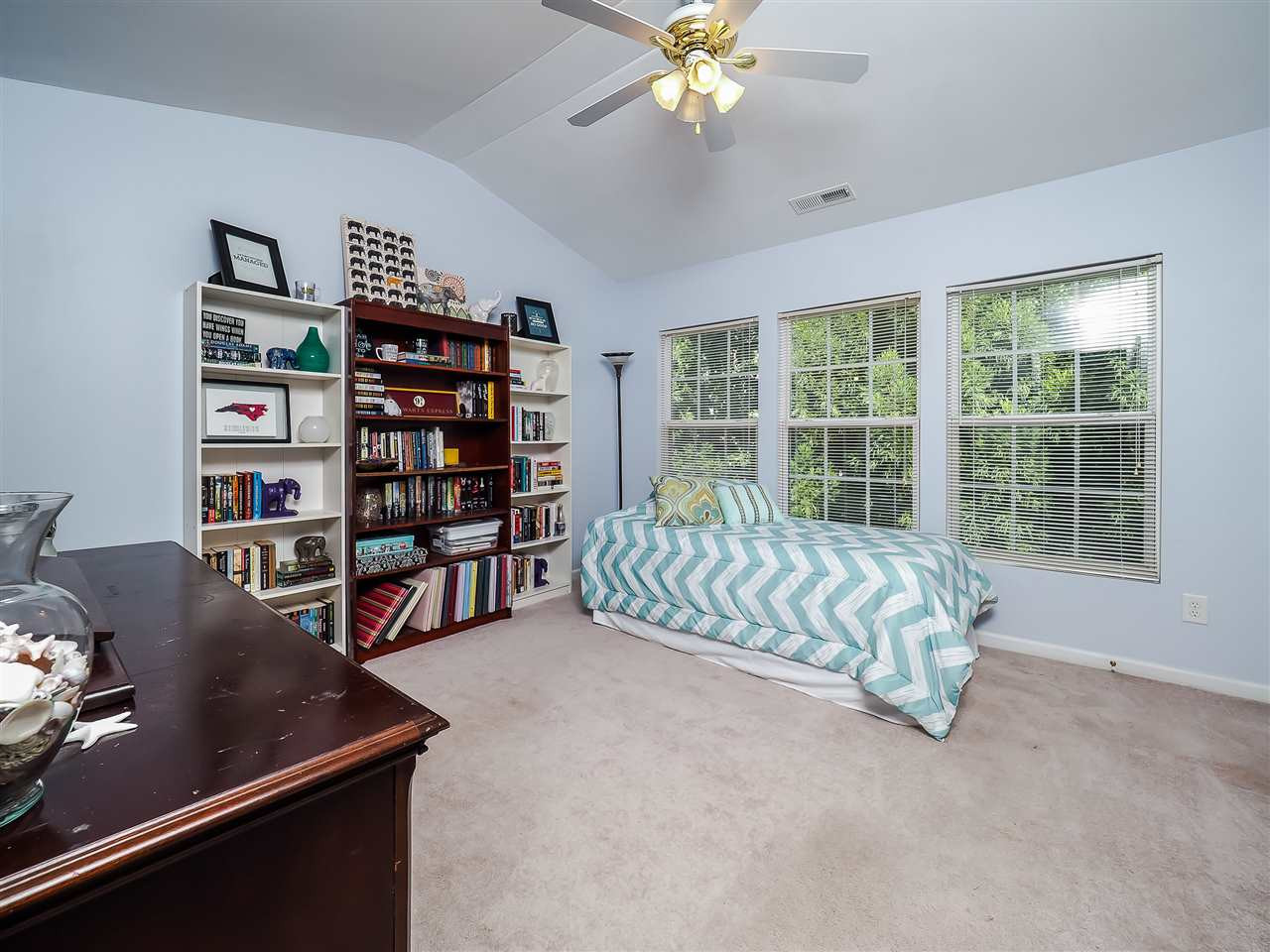1715 Grace Brook Road Raleigh, NC 27609 - Photo 18 of 20 Photo 18