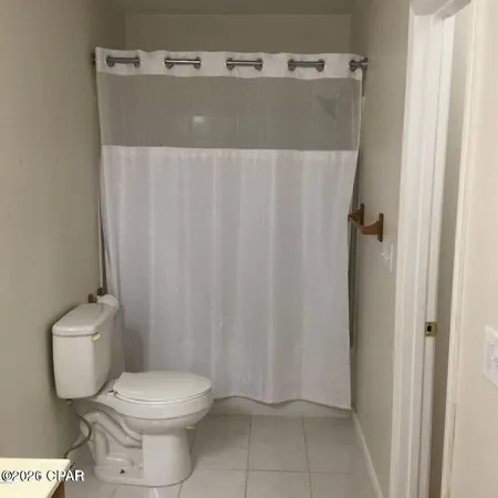 $1,700 | 1025 West 19th Street, Unit 16C, Panama City, FL 32405