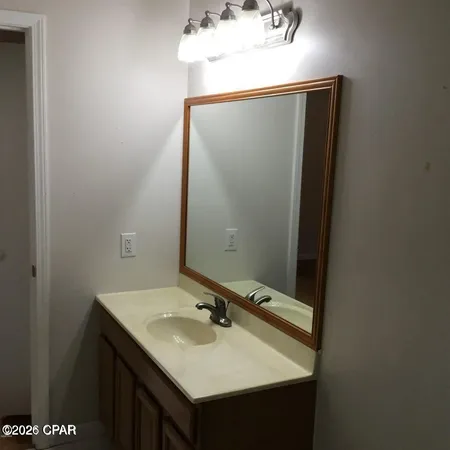 $1,700 | 1025 West 19th Street, Unit 16C, Panama City, FL 32405