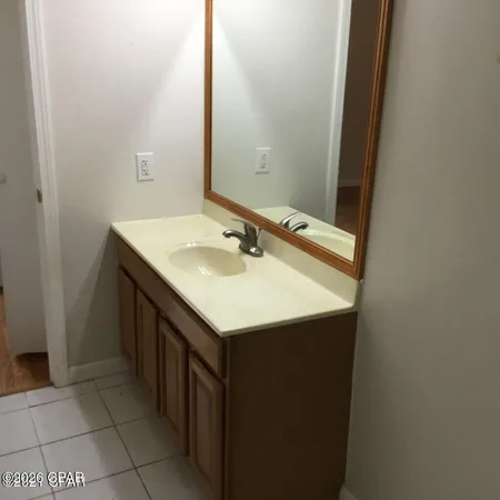 $1,700 | 1025 West 19th Street, Unit 16C, Panama City, FL 32405