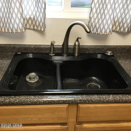 $1,700 | 1025 West 19th Street, Unit 16C, Panama City, FL 32405