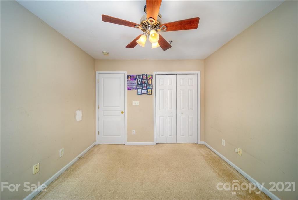 6318 Gammon Road, Unit 14 Charlotte, NC 28269 - Photo 12 of 24 Gallery Image 12