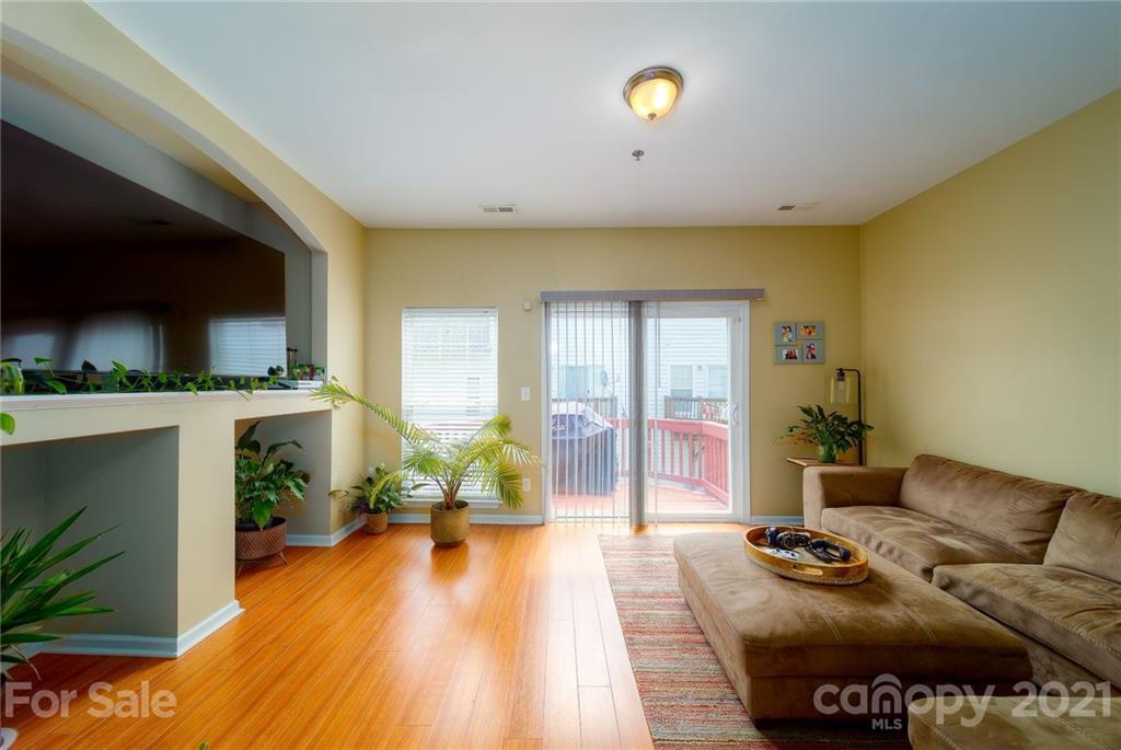 6318 Gammon Road, Unit 14 Charlotte, NC 28269 - Photo 15 of 24 Gallery Image 15
