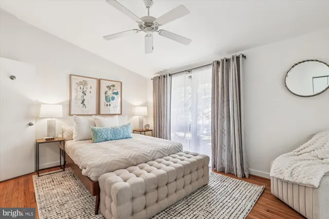 $799,900 | 11487 Waterview Cluster, Reston, VA 20190