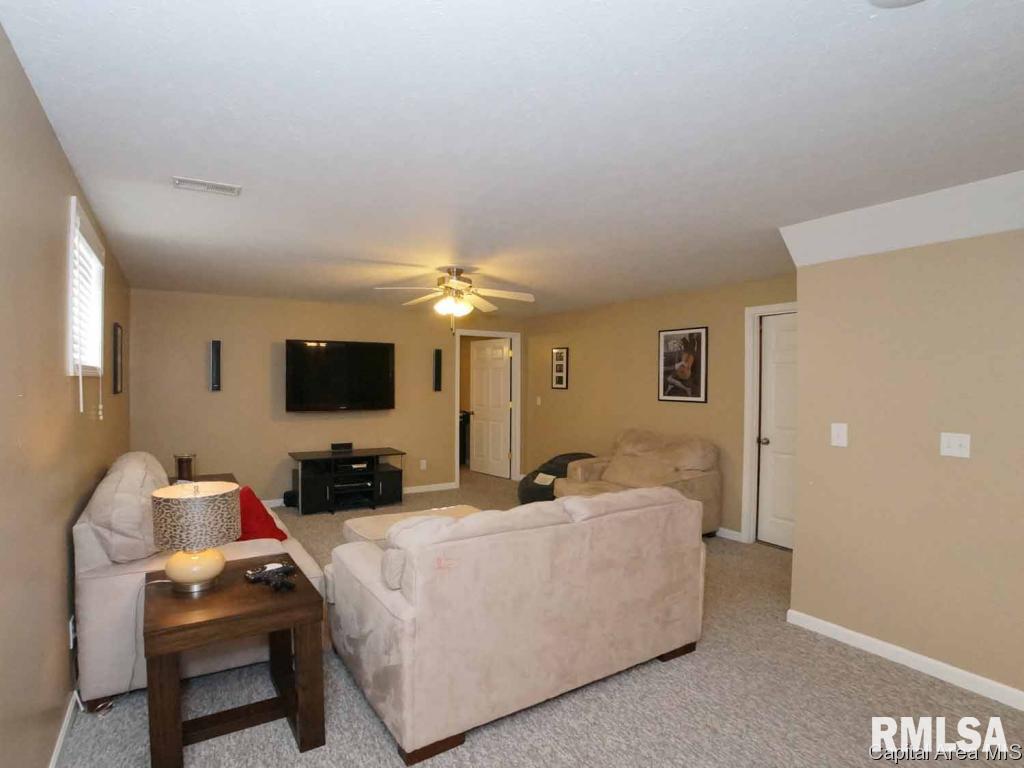 1508 Saltcedar Court Springfield, IL 62712 - Photo 30 of 36