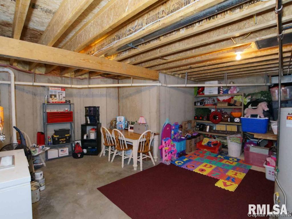 1508 Saltcedar Court Springfield, IL 62712 - Photo 34 of 36