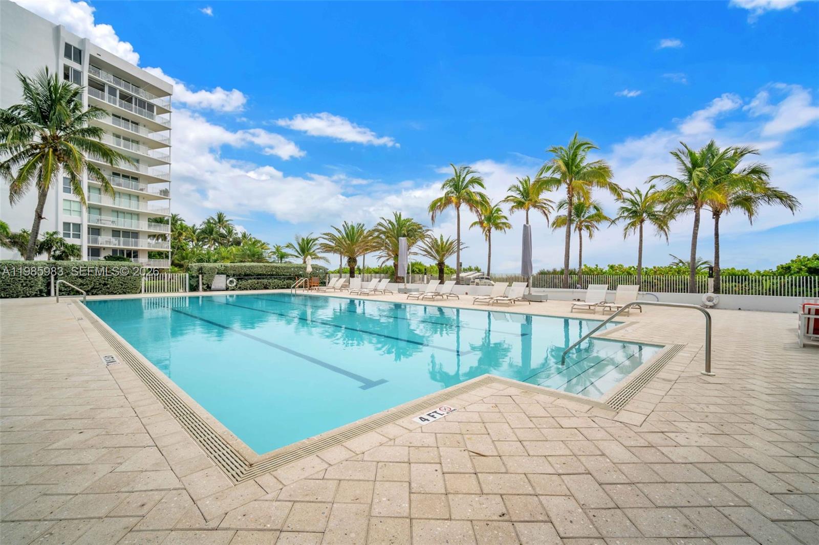 611 Ocean Drive, Unit 3E Key Biscayne, FL 33149 - Photo 12 of 15