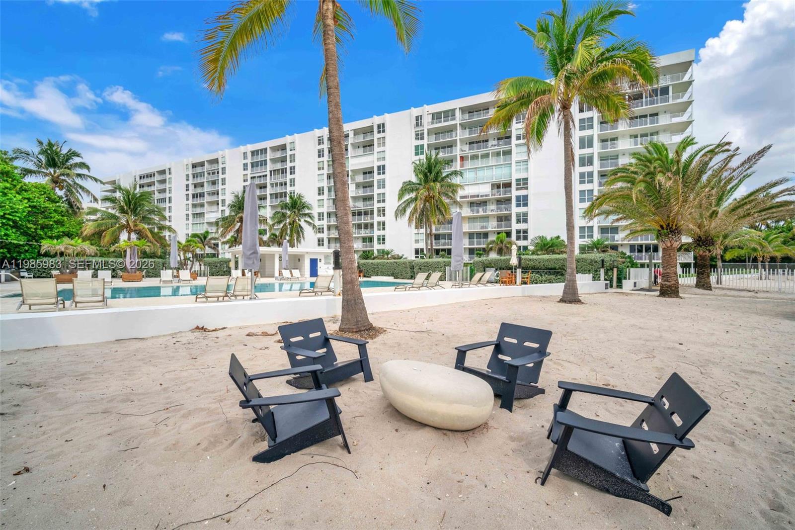 611 Ocean Drive, Unit 3E Key Biscayne, FL 33149 - Photo 13 of 15