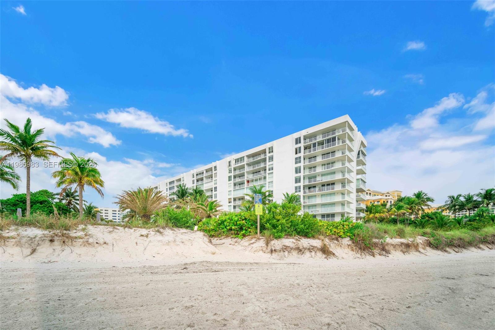 611 Ocean Drive, Unit 3E Key Biscayne, FL 33149 - Photo 15 of 15