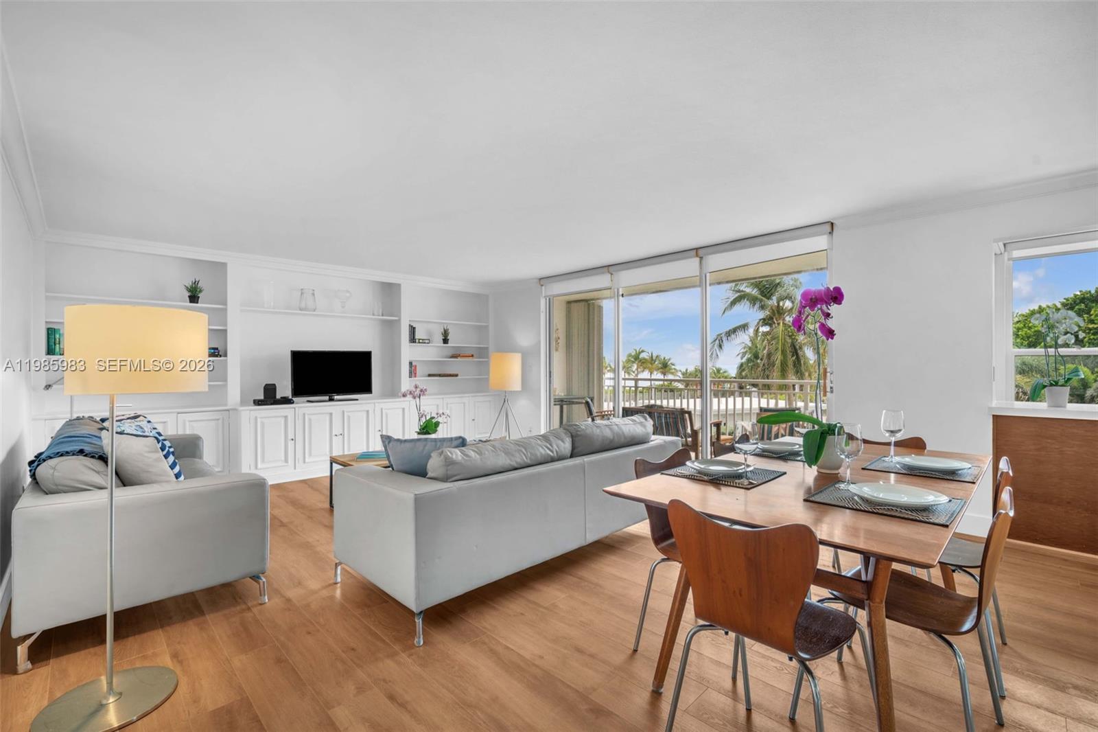 611 Ocean Drive, Unit 3E Key Biscayne, FL 33149 - Photo 2 of 15