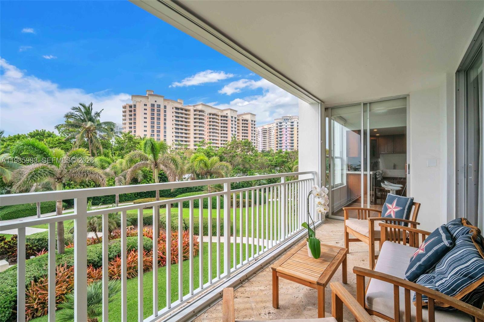 611 Ocean Drive, Unit 3E Key Biscayne, FL 33149 - Photo 6 of 15