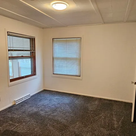 $135,000 | 4223 Kennett Avenue, Rockford, IL 61101