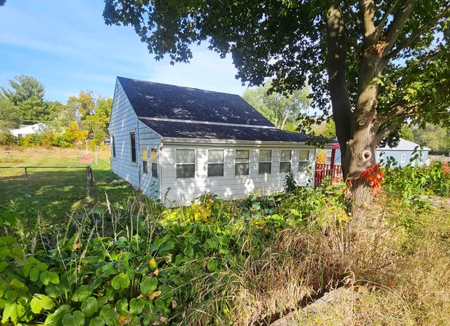 $135,000 | 4223 Kennett Avenue, Rockford, IL 61101