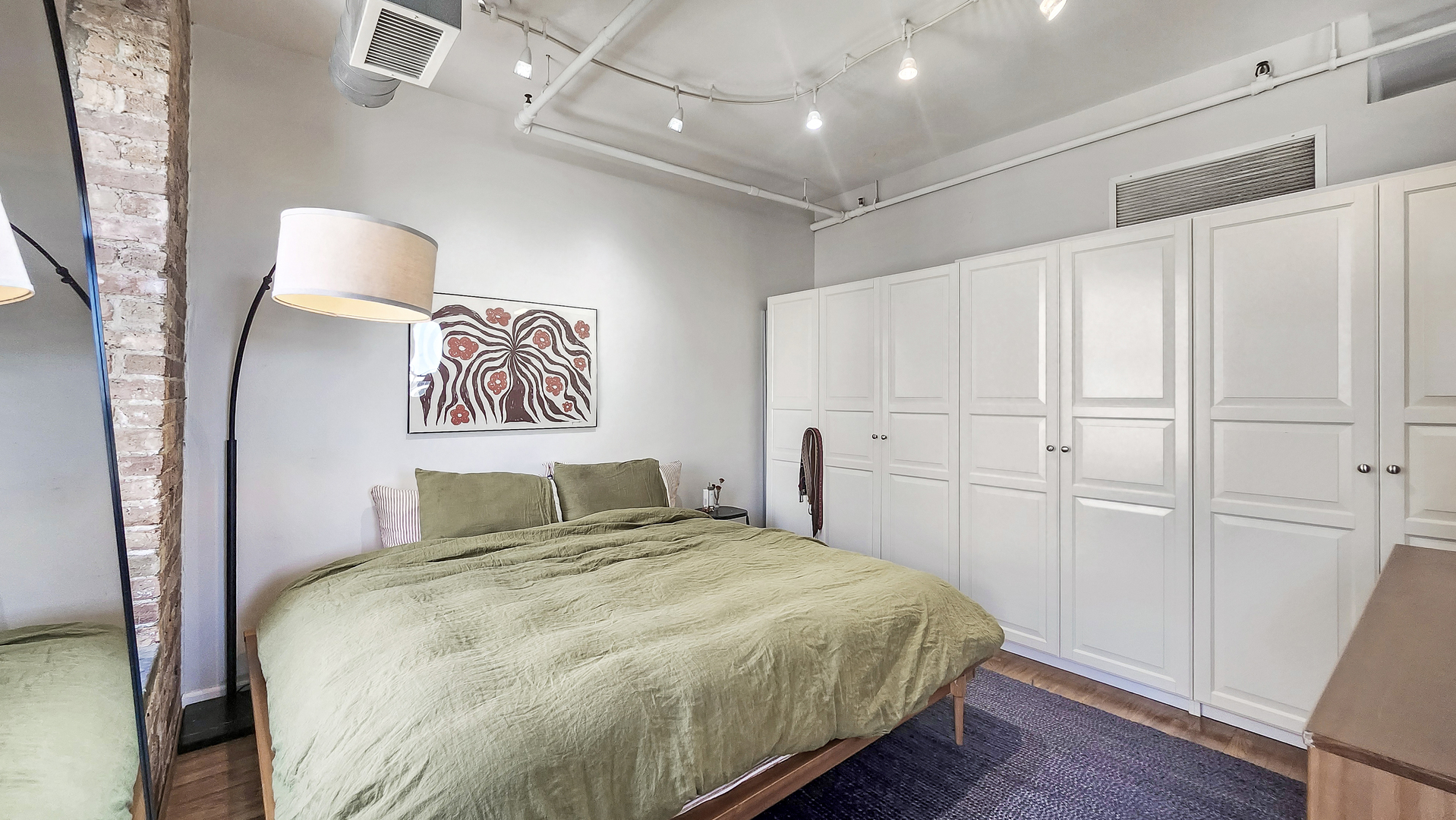 420 South Clinton Street, Unit 401 Chicago, IL 60607 - Photo 11 of 26
