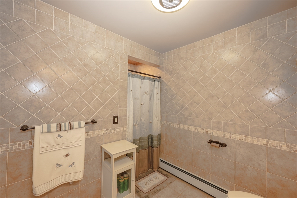 25 Autumn Road Wrentham, MA 02093 - Photo 29 of 42 Gallery Image 29