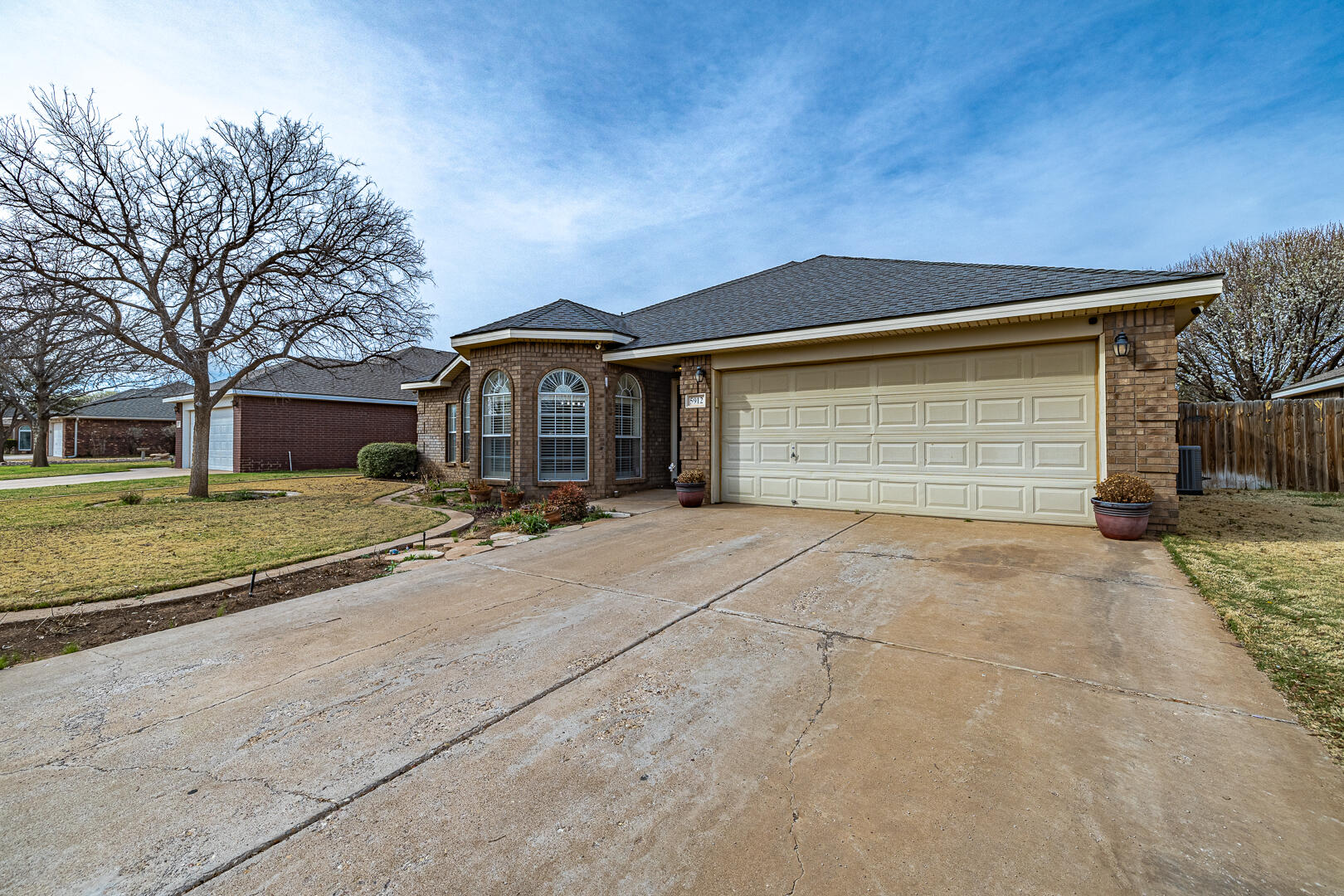 5912 89th Street Lubbock, TX 79424 - Photo 3 of 49 3