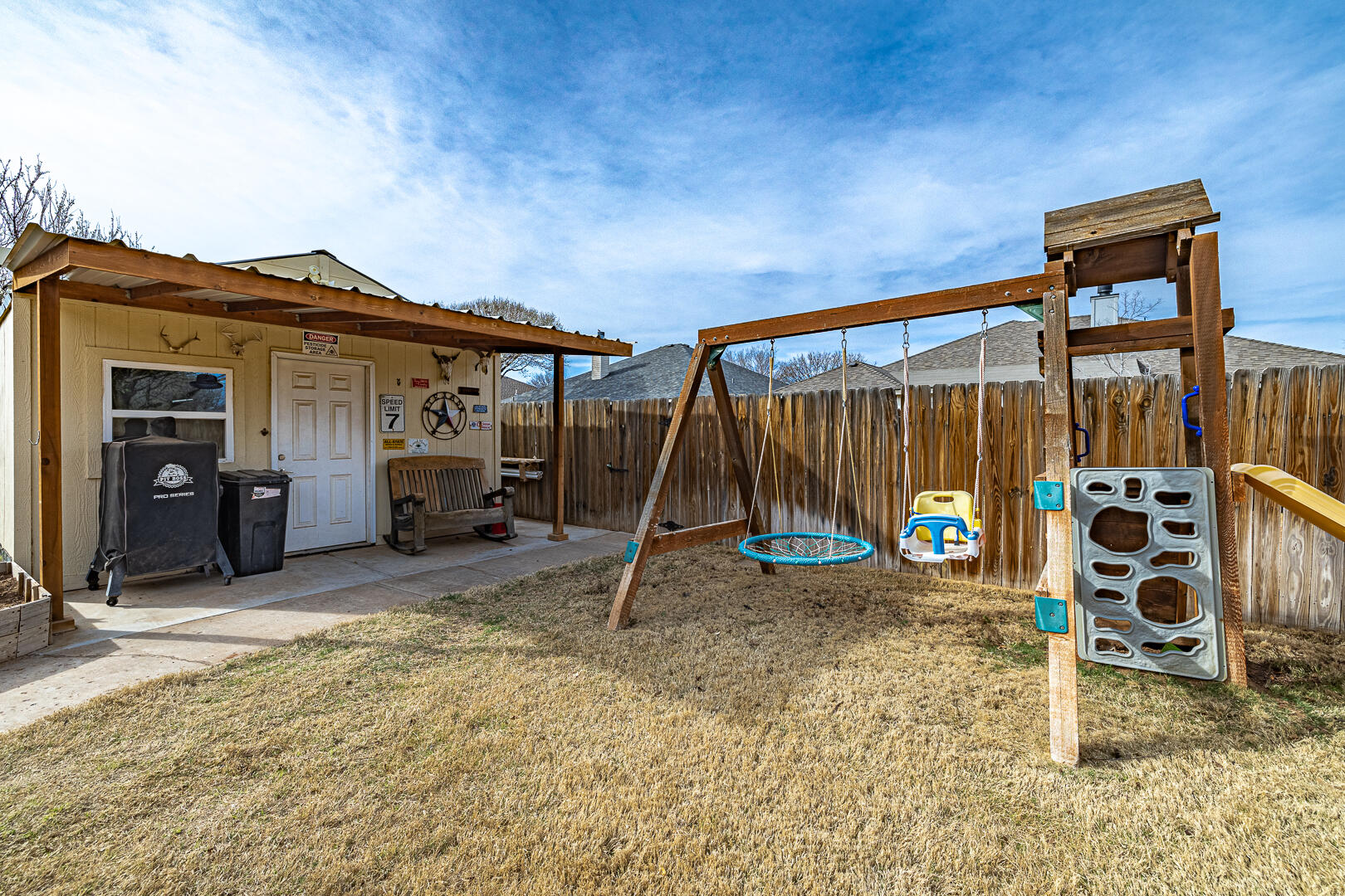 5912 89th Street Lubbock, TX 79424 - Photo 44 of 49 56