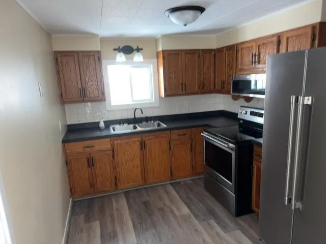 $107,900 | 217 North 7th Street, Warren, MN 56762