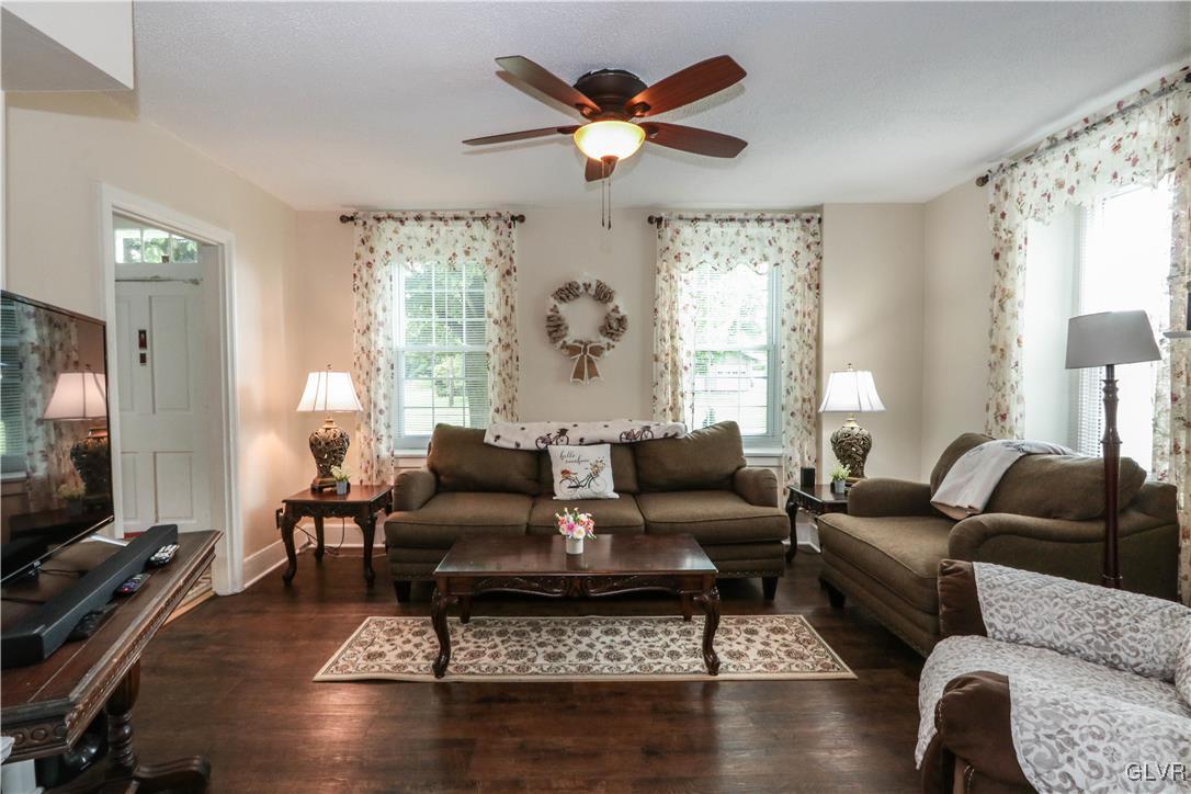 2131 Riverside Drive Bethlehem, PA 18015 - Photo 9 of 26 Gallery Image 9