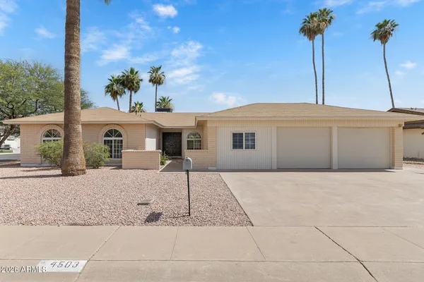 $2,400 | 4503 West Bryce Lane, Glendale, AZ 85301