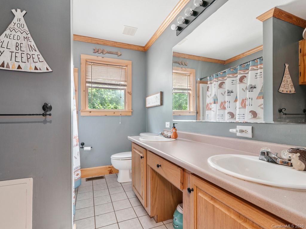 248 Ruth Road Canton, NC 28716 - Photo 14 of 17