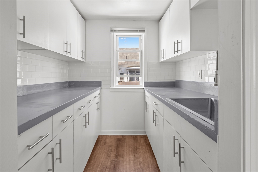 36-38 Crowley Street, Unit 2 Lowell, MA 01852 - Photo 10 of 21