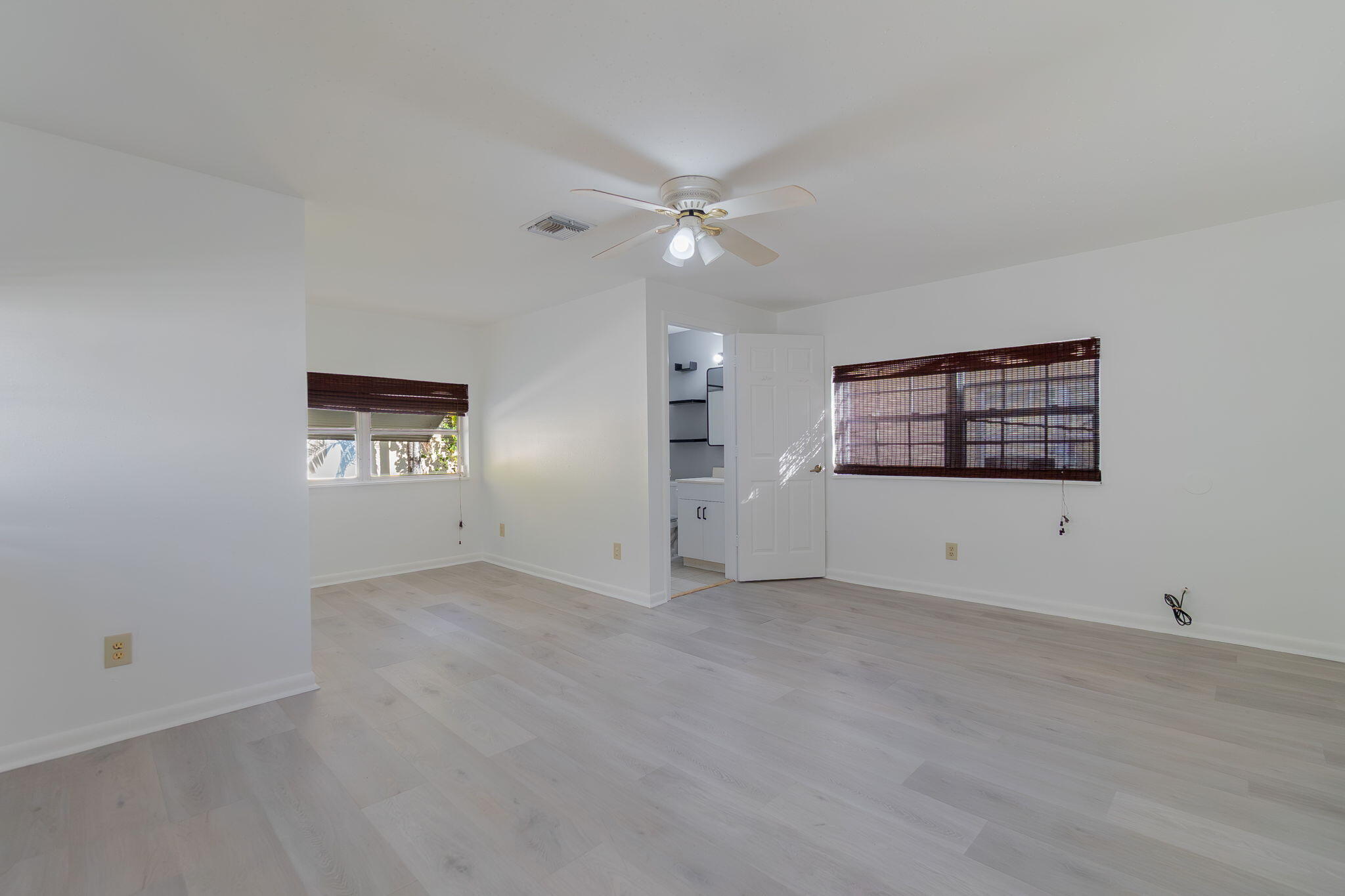 5519 Southeast Normandy Avenue Stuart, FL 34997 - Photo 21 of 37 Primary Bedroom
