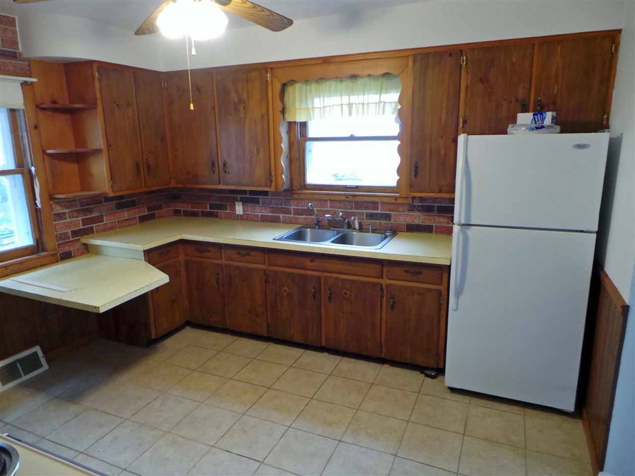 4550 South Raucholz Road Hemlock, MI 48626 - Photo 4 of 14 50001034-3.JPG