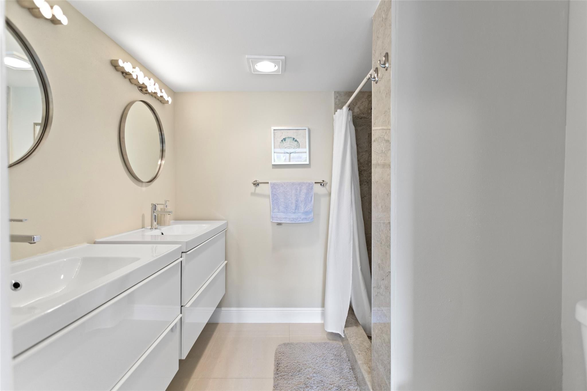 16 Royal Palm Way, Unit 302 Boca Raton, FL 33432 - Photo 21 of 34 Photo 21