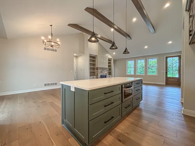 $899,900 | W149 County Road L, East Troy, WI 53120