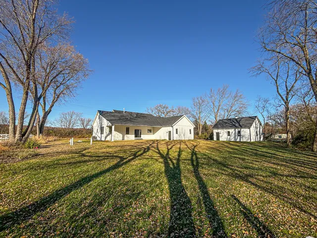 $899,900 | W149 County Road L, East Troy, WI 53120