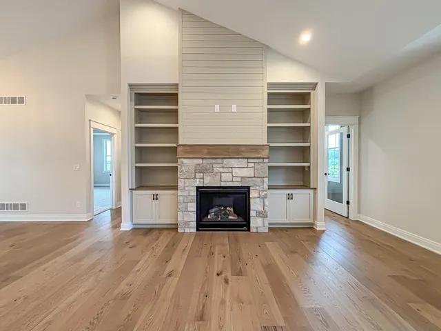 $899,900 | W149 County Road L, East Troy, WI 53120