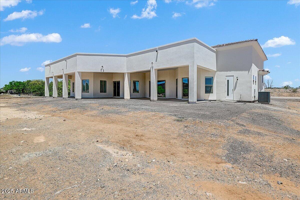 27730 North 35th Avenue Phoenix, AZ 85083 - Photo 36 of 37 a front view of a building with a yard
