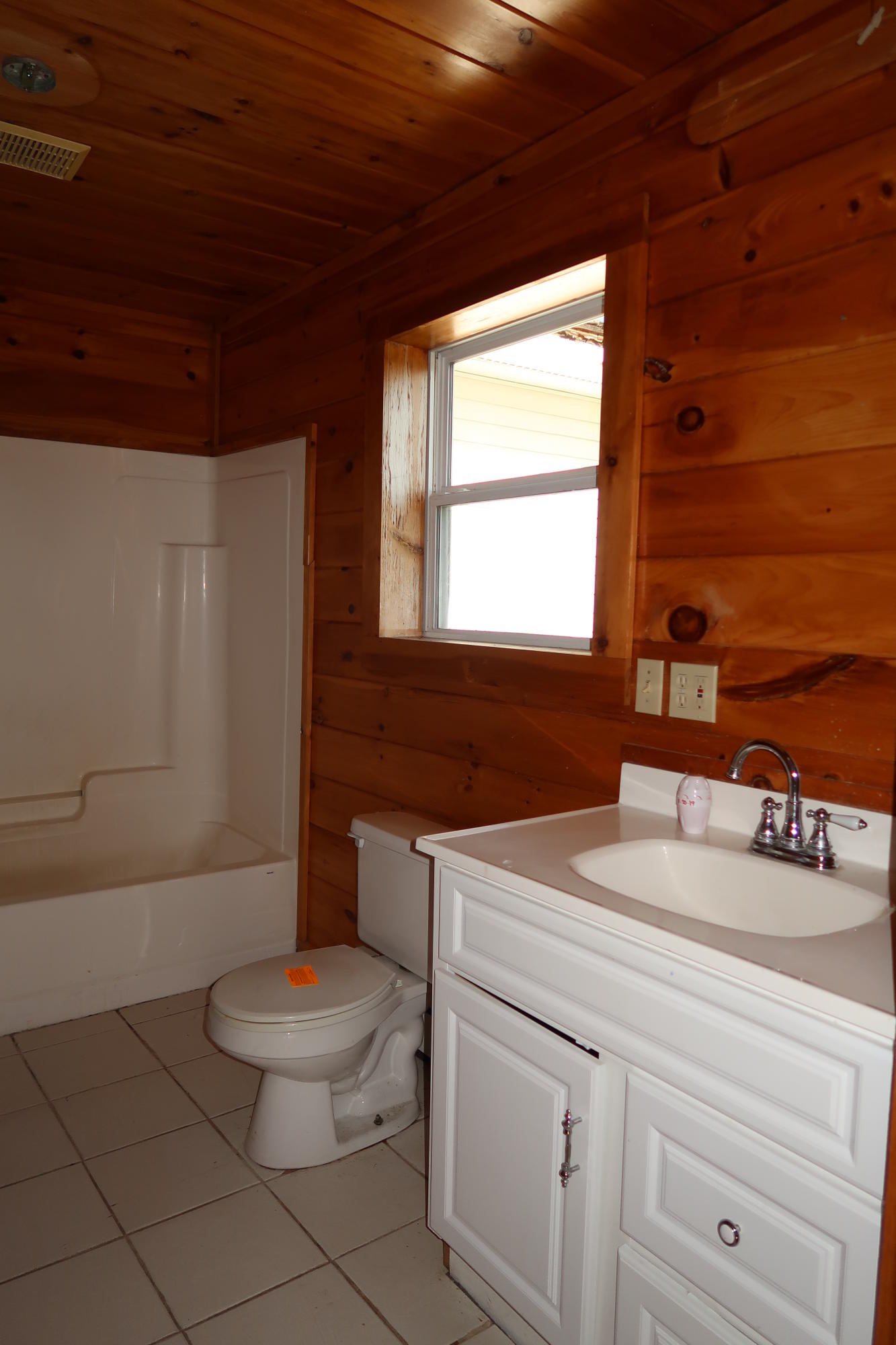 333 Howe Road Whitefield, ME 04353 - Photo 14 of 31 IMG_3085