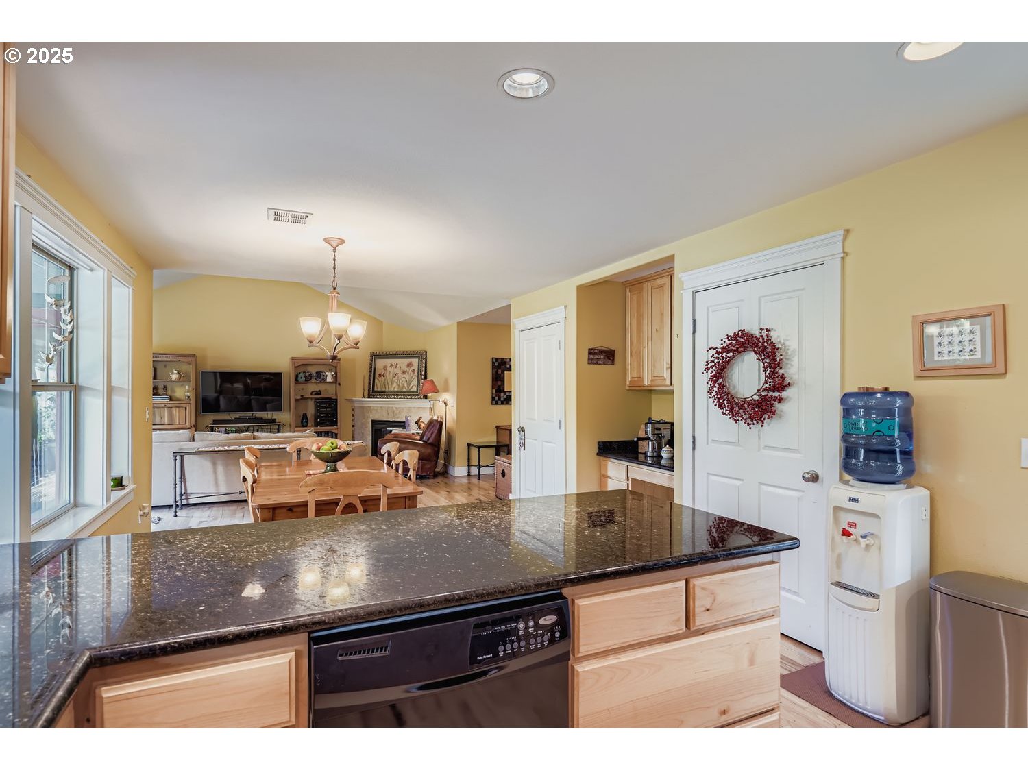 4135 Northwest Alder Avenue Albany, OR 97321 - Photo 11 of 29