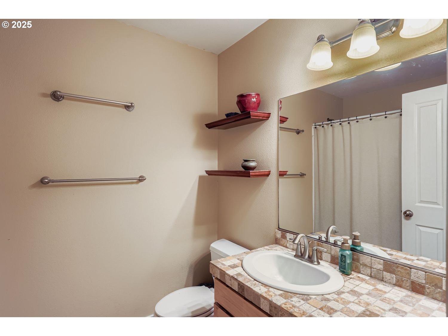 4135 Northwest Alder Avenue Albany, OR 97321 - Photo 17 of 29